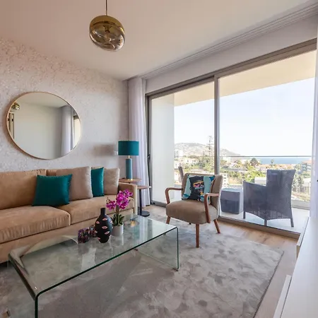 The King By Sam Apartman Funchal