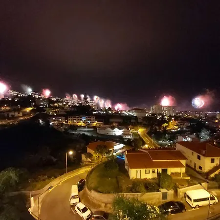 The King By Sam Funchal