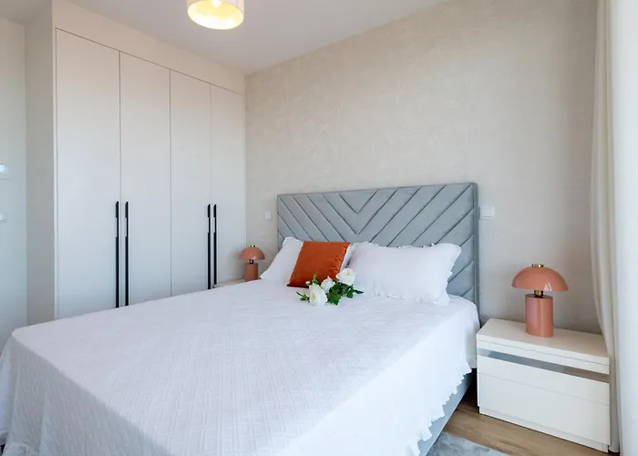 Daire The King By Sam Funchal