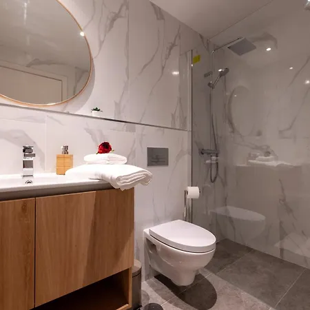 The King By Sam Lägenhet