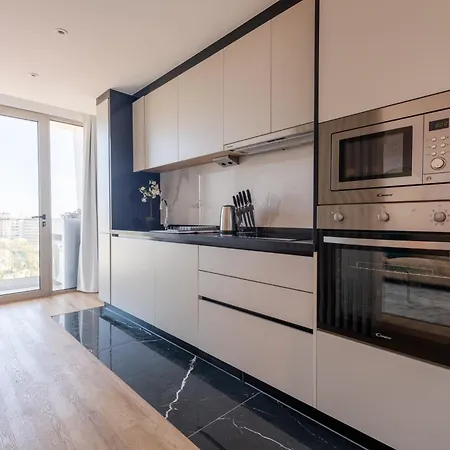 The King By Sam Funchal (Madeira)